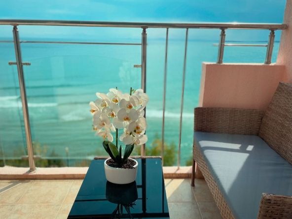 Двустаен апартамент в Свети Влас - 80 кв.м за 1 €/кв.м - Снимка #1