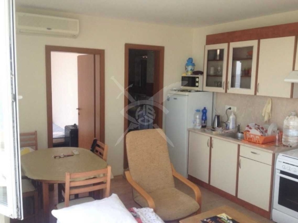 Двустаен апартамент в к.к. Елените - 80 кв.м за 561 €/кв.м - Снимка #1