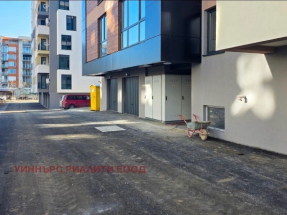 Дава се под наем Гараж / Паркомясто в София, Люлин 5 - 22 кв.м за 149.43 € - Снимка #1