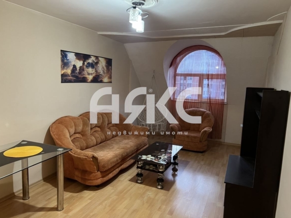 Дава се под наем Двустаен апартамент в София, Зона Б-18 - 50 кв.м за 498.27 € - Снимка #1