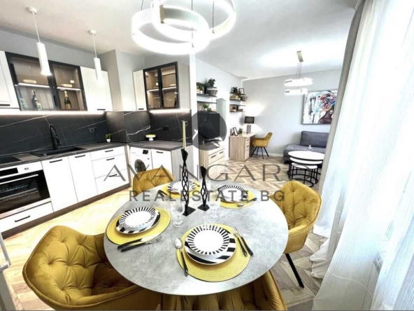 Тристаен апартамент в Пловдив, Христо Смирненски - 95 кв.м за 2579 €/кв.м - Снимка #1