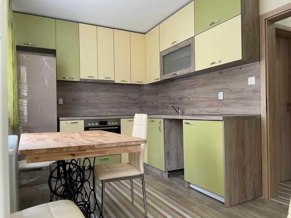 Дава се под наем Двустаен апартамент в София, Витоша - 65 кв.м за 433.5 € - Снимка #1