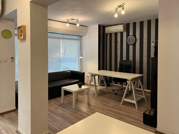 Дава се под наем Офис в София, Хиподрума - 35 кв.м за 518.67 € - Снимка #1