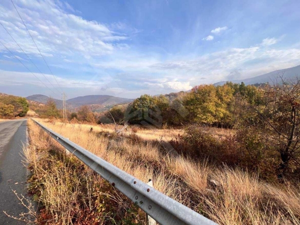 Парцел в с. Гълъбово, Област Пловдив - 1271 кв.м за 52 €/кв.м - Снимка #1