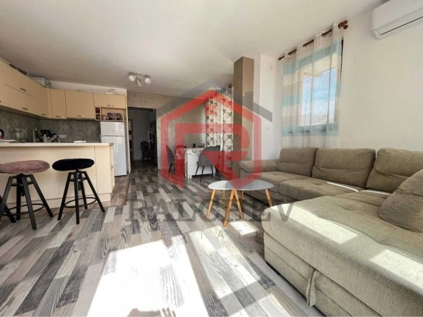 Дава се под наем Тристаен апартамент в Варна, Възраждане 3 - 80 кв.м за 510 € - Снимка #1