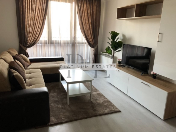 Дава се под наем Двустаен апартамент в София, Витоша - 72 кв.м за 612 € - Снимка #1