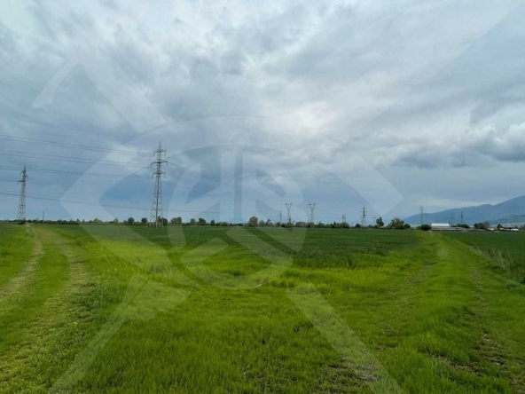 Парцел в Пловдив, Тракия - 5000 кв.м за 11 €/кв.м - Снимка #1