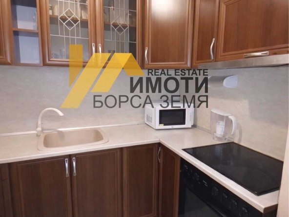 Двустаен апартамент в Търговище, Център - 55 кв.м за 603 €/кв.м - Снимка #1