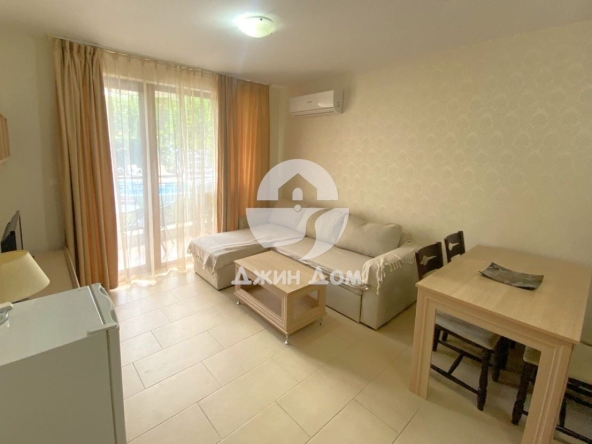 Двустаен апартамент в к.к. Слънчев бряг - 44 кв.м за 1841 €/кв.м - Снимка #1