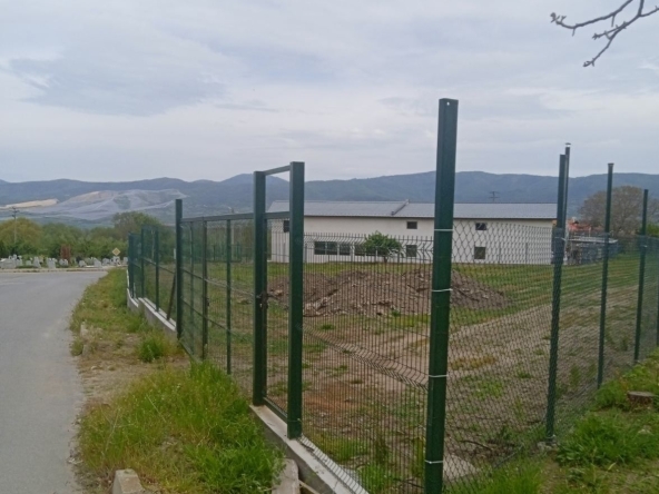 Дава се под наем Парцел в Сапарева баня - 2000 кв.м за 612 € - Снимка #1