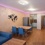 Дава се под наем Тристаен апартамент в Варна, Колхозен пазар - 95 кв.м за 698.19 € - Снимка #1