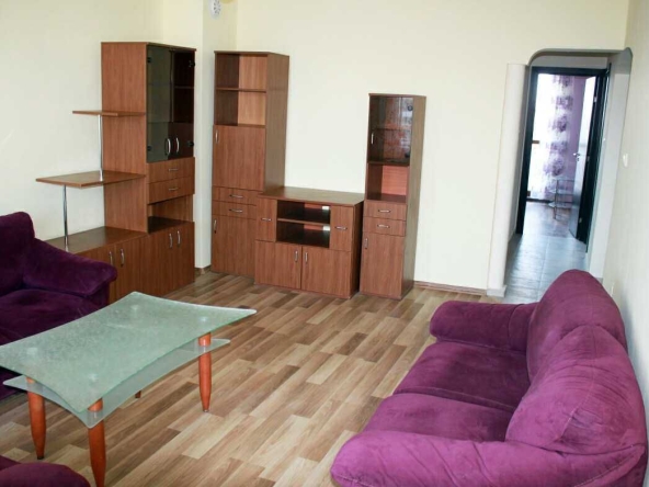 Дава се под наем Тристаен апартамент в София, Зона Б-18 - 80 кв.м за 613.02 € - Снимка #1