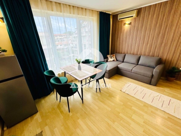 Двустаен апартамент в к.к. Слънчев бряг - 60 кв.м за 1317 €/кв.м - Снимка #1