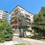 Тристаен апартамент в София, Иван Вазов - 100 кв.м за 3700 €/кв.м - Снимка #1