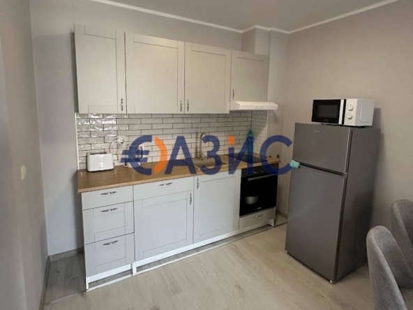 Двустаен апартамент в Свети Влас - 61 кв.м за 803 €/кв.м - Снимка #1
