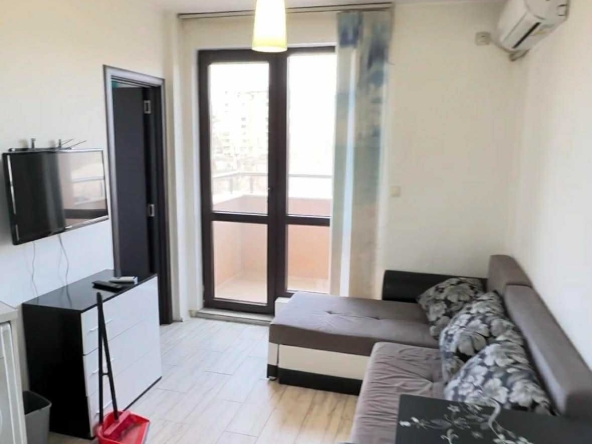 Дава се под наем Двустаен апартамент в Пловдив, Южен - 50 кв.м за 318.75 € - Снимка #1