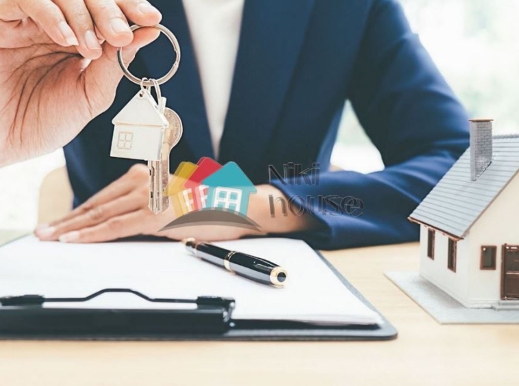 Двустаен апартамент в Варна, Аспарухово - 55 кв.м за 770 €/кв.м - Снимка #1