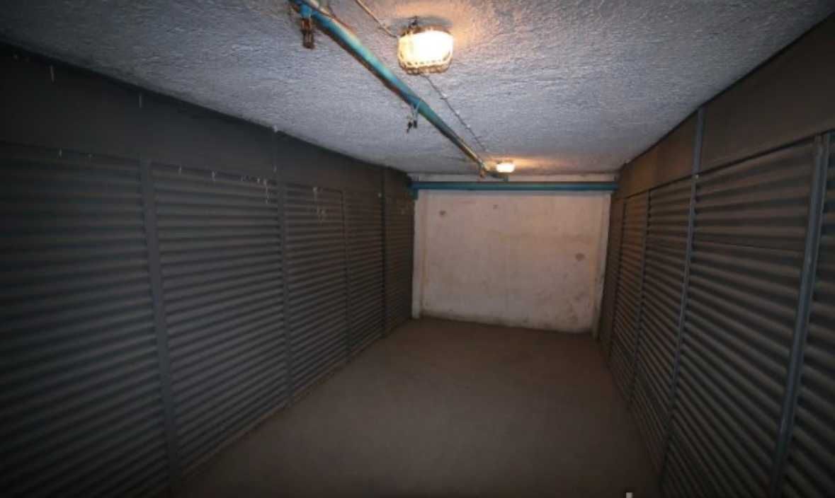 Гараж / Паркомясто в Пловдив, Център - 17 кв.м за 1059 €/кв.м - Снимка #1