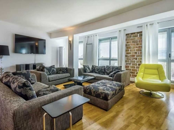 Дава се под наем Мезонет в София, Лозенец - 310 кв.м за 2493.39 € - Снимка #1