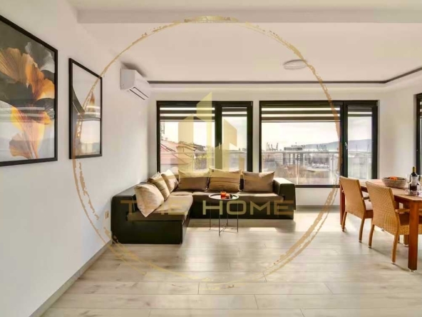 Дава се под наем Тристаен апартамент в Варна, Център - 95 кв.м за 800 € - Снимка #1