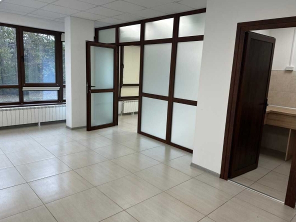 Дава се под наем Офис в Варна, Трошево - 60 кв.м за 598.23 € - Снимка #1