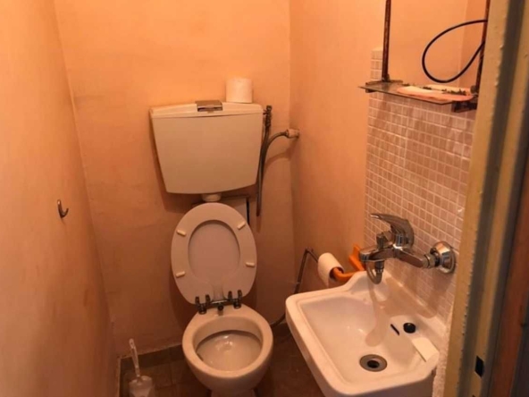 Дава се под наем Тристаен апартамент в с. Илинден, Област София-област - 80 кв.м за 136000 € - Снимка #1