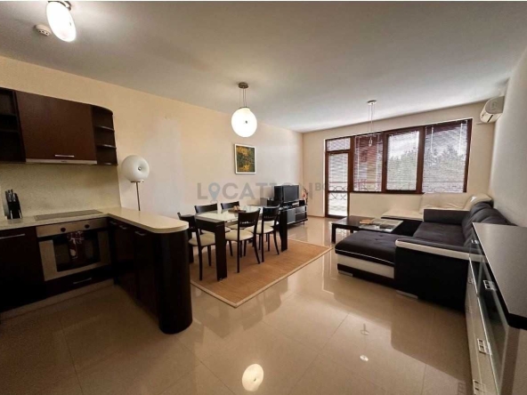 Тристаен апартамент в Балчик - 117 кв.м за 577 €/кв.м - Снимка #1