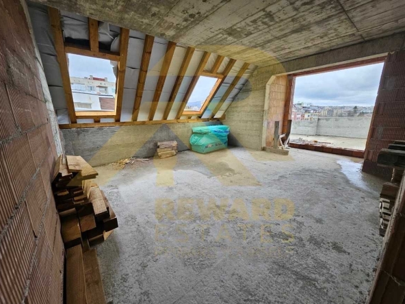 Четиристаен апартамент в София, Бъкстон - 168 кв.м за 1867 €/кв.м - Снимка #1