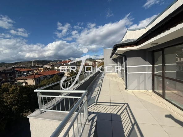 Многостаен апартамент в Кърджали, Център - 326 кв.м за 517 €/кв.м - Снимка #1