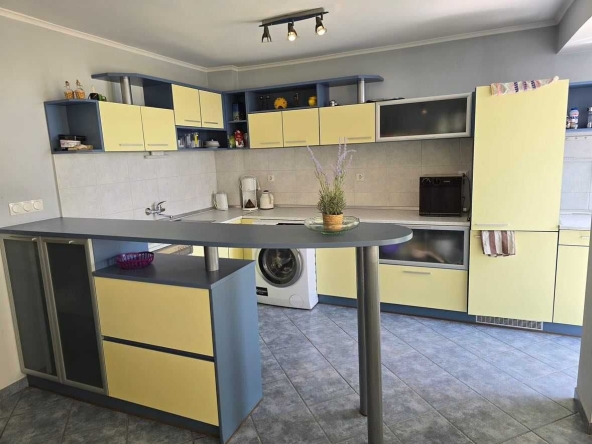 Четиристаен апартамент в с. Равда, Област Бургас - 150 кв.м за 1054 €/кв.м - Снимка #1