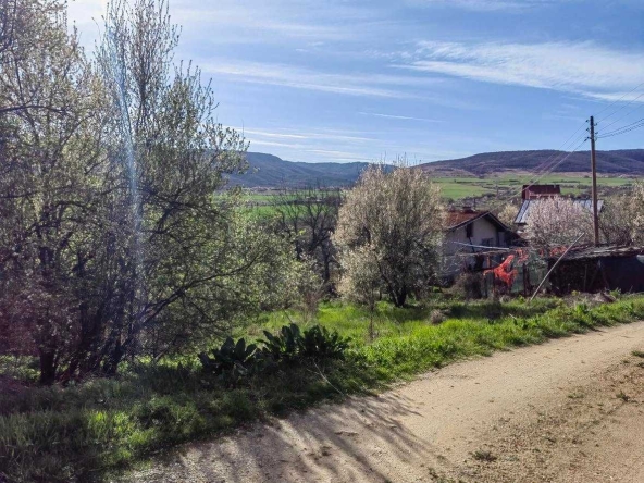 Парцел в Благоевград, Струмско - 616 кв.м за 19 €/кв.м - Снимка #1