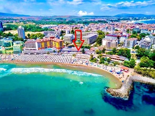 Дава се под наем Магазин в Несебър - 150 кв.м за 9974.58 € - Снимка #1