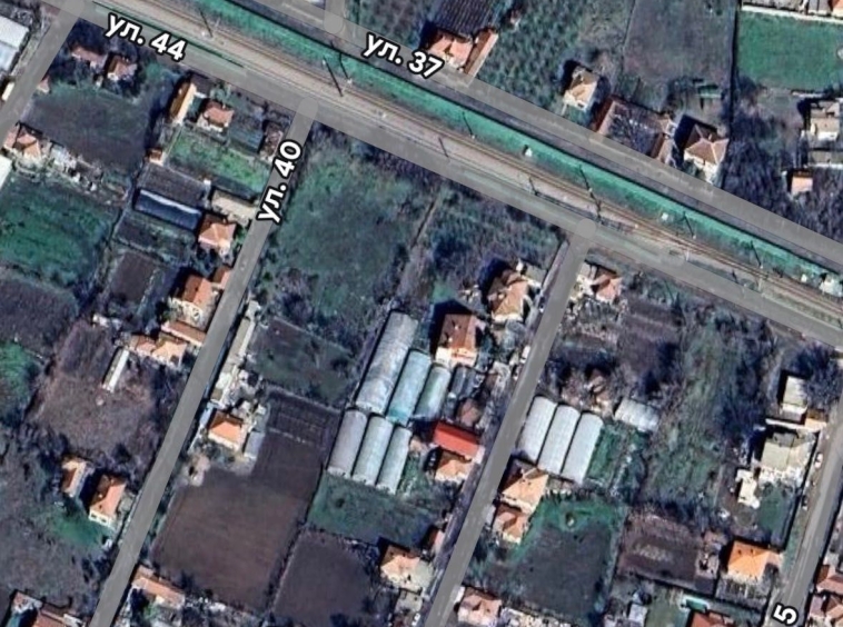 Парцел в Пловдив, Център - 1989 кв.м за 13 €/кв.м - Снимка #1