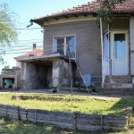 Къща в Козлодуй - 350 кв.м за 292 €/кв.м - Снимка #1