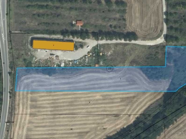 Парцел в Хасково, Промишлена зона - Изток - 10597 кв.м за 8 €/кв.м - Снимка #1