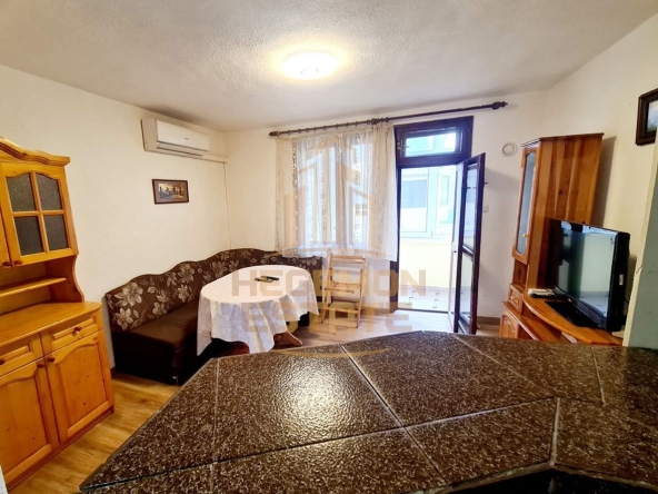 Двустаен апартамент в Варна, Трошево - 50 кв.м за 1295 €/кв.м - Снимка #1