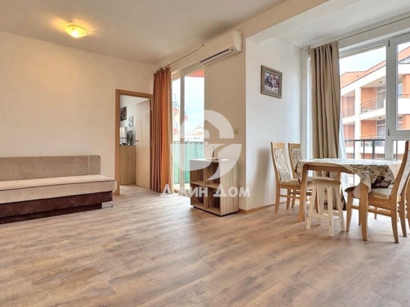 Двустаен апартамент в к.к. Слънчев бряг - 55 кв.м за 700 €/кв.м - Снимка #1