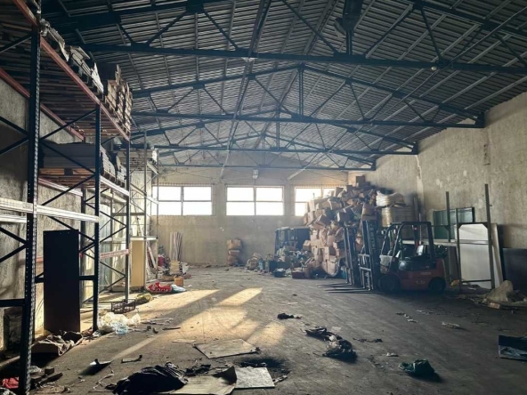 Дава се под наем Склад в Варна, Център - 400 кв.м за 1800 € - Снимка #1