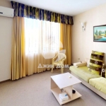 Тристаен апартамент в к.к. Слънчев бряг - 89 кв.м за 745 €/кв.м - Снимка #1