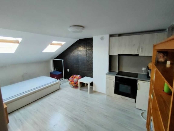 Дава се под наем Едностаен апартамент в София, Иван Вазов - 40 кв.м за 323.85 € - Снимка #1