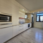 Дава се под наем Тристаен апартамент в Варна, Чаталджа - 80 кв.м за 714 € - Снимка #1