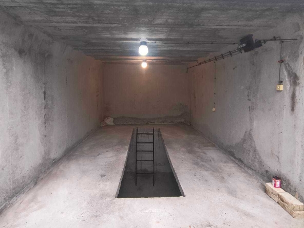 Гараж / Паркомясто в Разград, Лудогорие - 17 кв.м за 1140 €/кв.м - Снимка #1