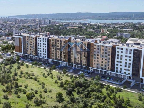 Четиристаен апартамент в Варна, Кайсиева градина - 125 кв.м за 674 €/кв.м - Снимка #1