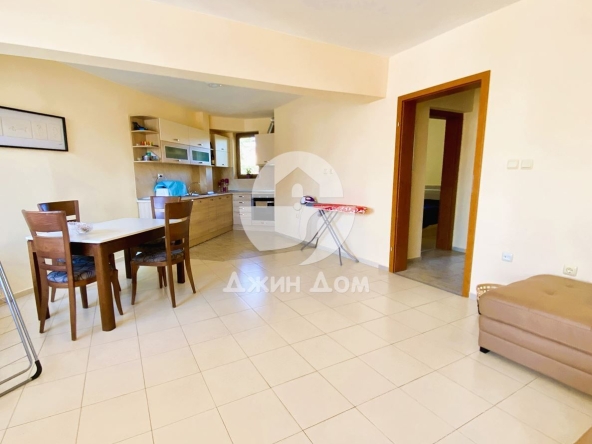 Двустаен апартамент в к.к. Слънчев бряг - 80 кв.м за 607 €/кв.м - Снимка #1