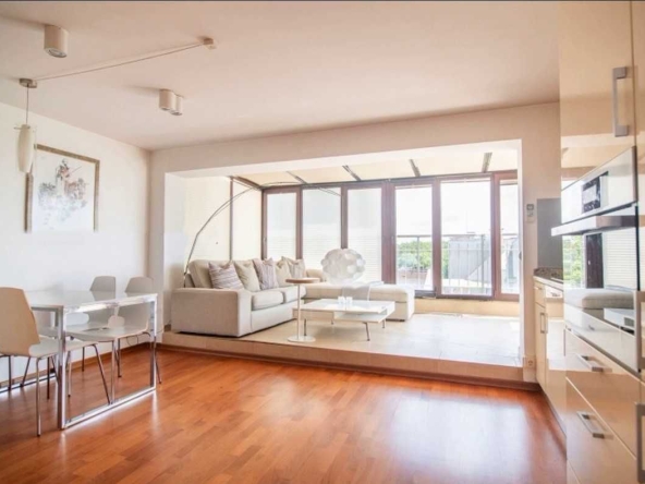 Тристаен апартамент в София, Лозенец - 122 кв.м за 2664 €/кв.м - Снимка #1