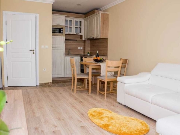 Дава се под наем Двустаен апартамент в Бургас, Сарафово - 65 кв.м за 225 € - Снимка #1