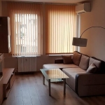 Дава се под наем Тристаен апартамент в Пловдив, Център - 106 кв.м за 500 € - Снимка #1