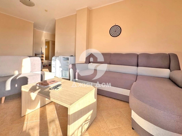 Тристаен апартамент в к.к. Слънчев бряг - 93 кв.м за 658 €/кв.м - Снимка #1