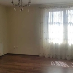 Дава се под наем Тристаен апартамент в Пловдив, Младежки Хълм - 74 кв.м за 234.6 € - Снимка #1