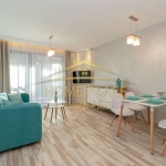 Дава се под наем Двустаен апартамент в Варна, Гръцка махала - 76 кв.м за 1020 € - Снимка #1